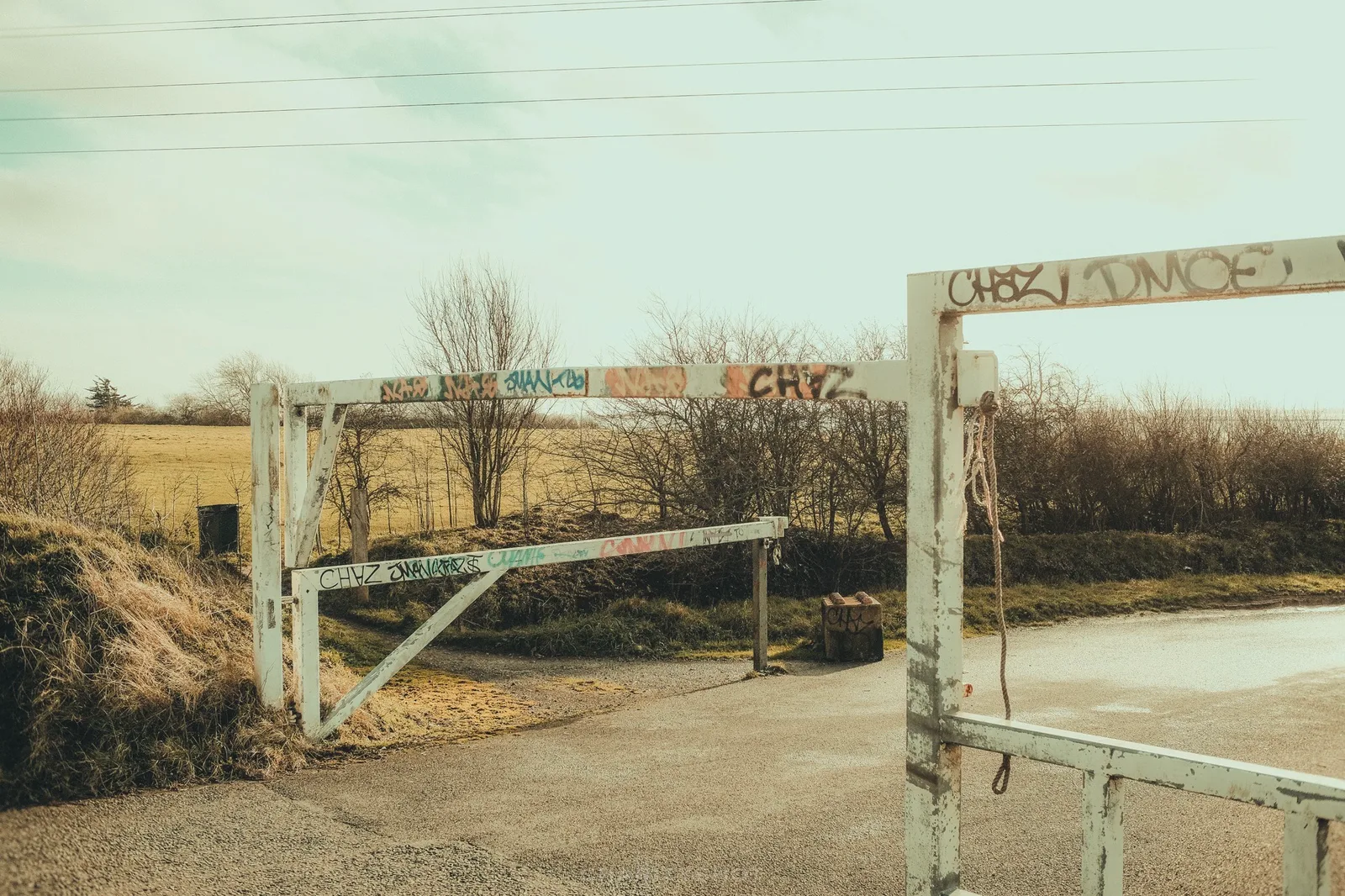 Broadmarsh coastal path with rough seas near Havant