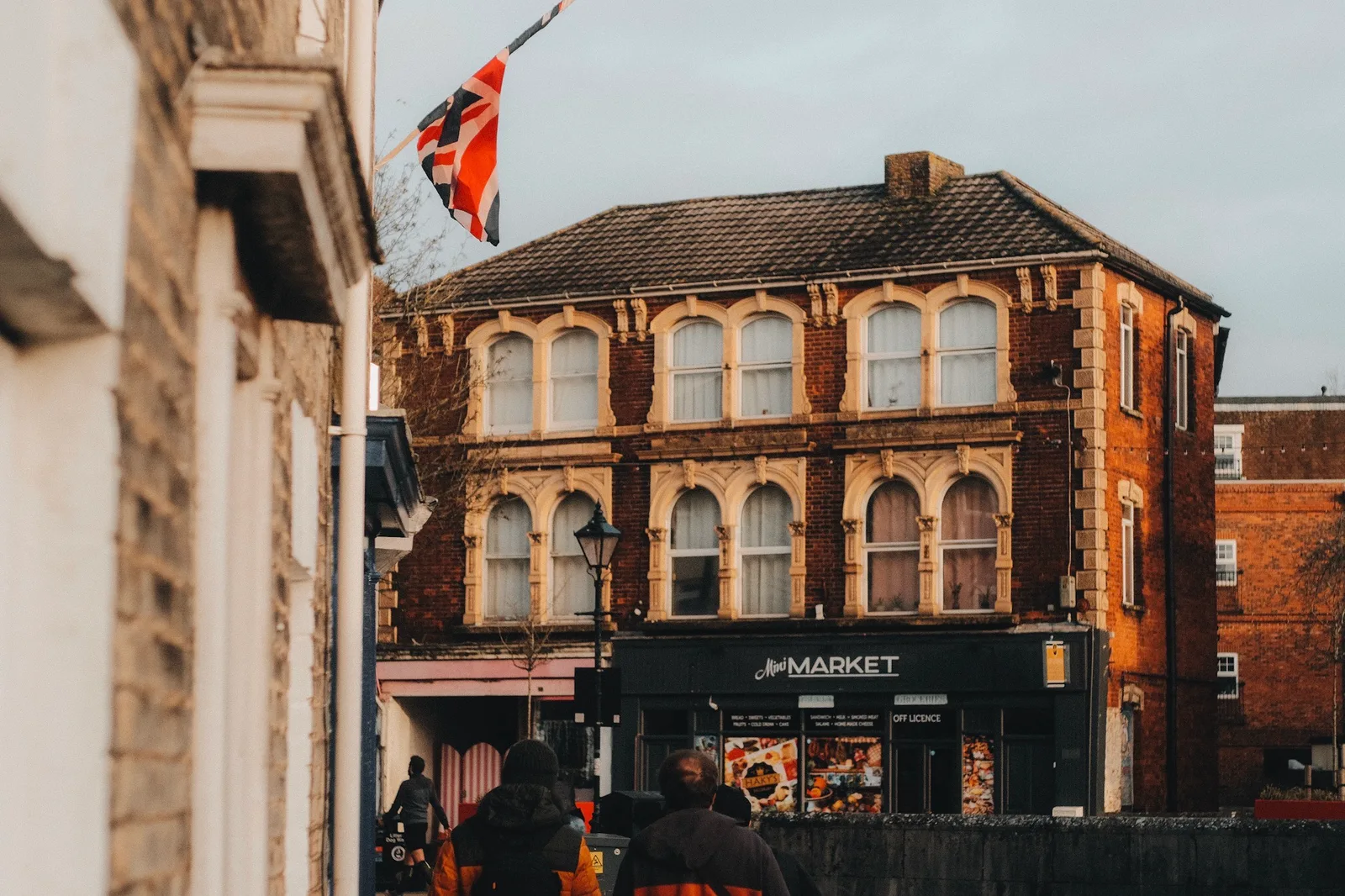 Pedestrians in Salisbury old town